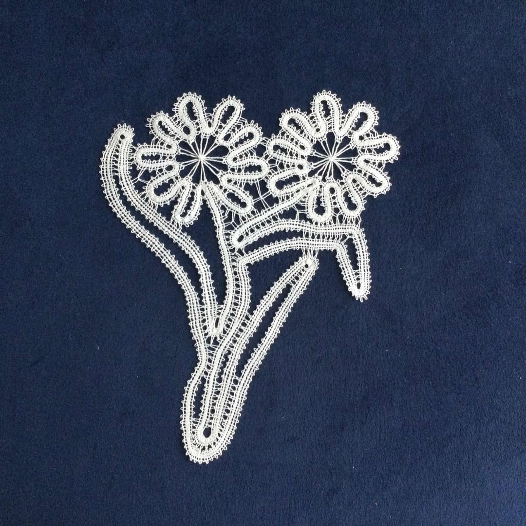 Mon appliqué en dentelle Russe